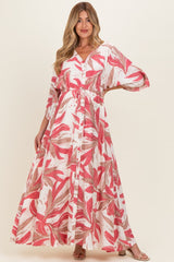 Umstands-Maxikleid mit Rosenprint, Knopfleiste und Taillenband