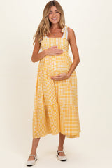 Kariertes Umstands-Maxikleid mit Spitzenbesatz und Schulterbändern