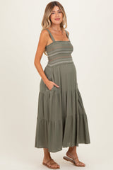 Umstands-Midikleid mit Stickerei und Smok-Detail