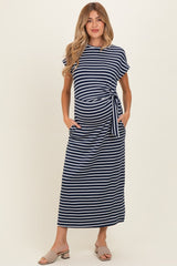Umstands-Midikleid in Marineblau mit Streifen und seitlichem Bindeband