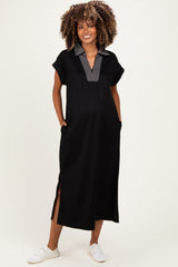 Gestreiftes Umstands-Midikleid mit Kragen und Seitenschlitz