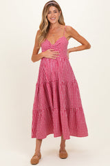 Umstands-Maxikleid in Rot mit Gingham-Karo, Cut-out, Rückenbindung und Stufenrock