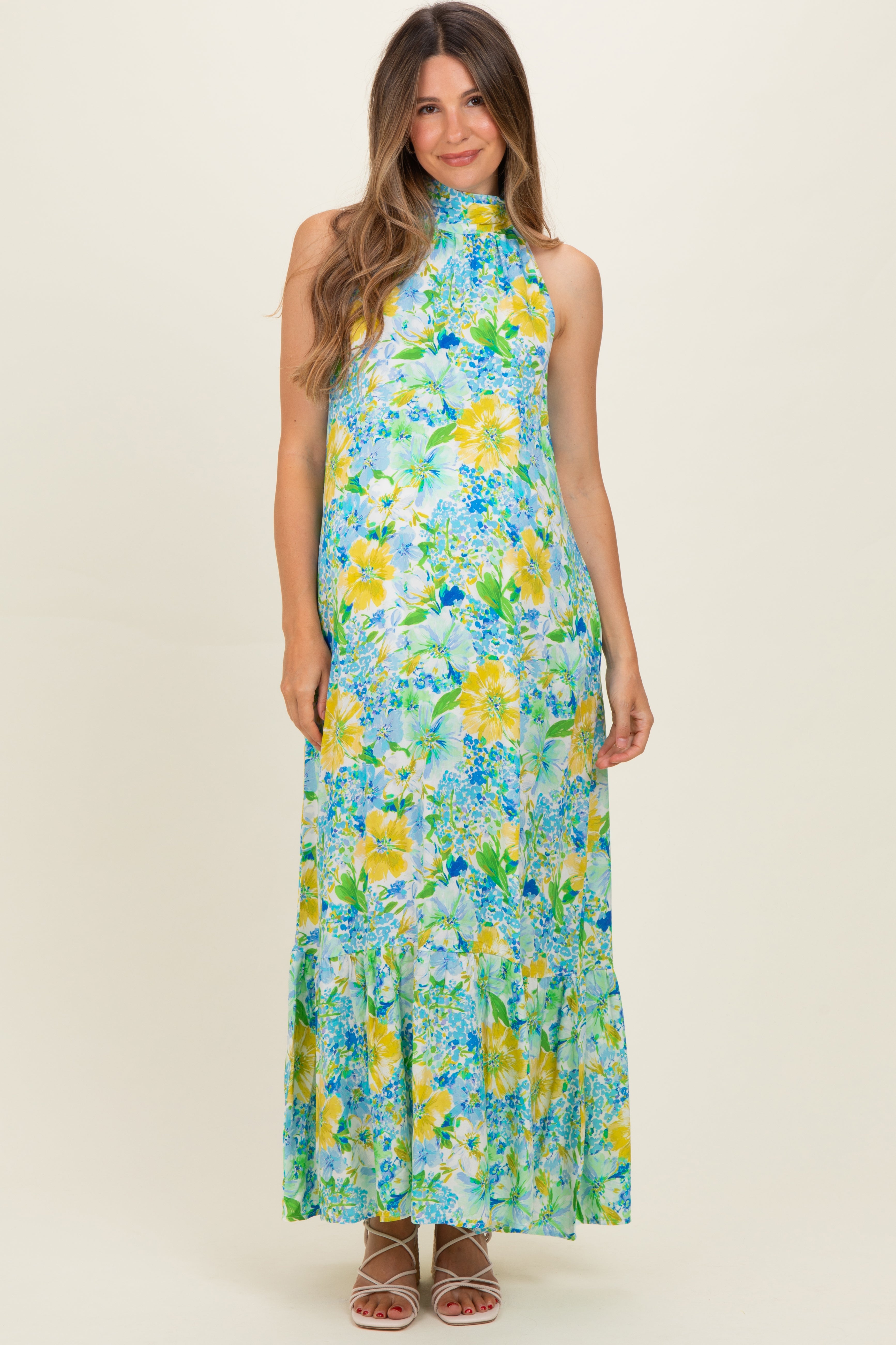 Blaues Umstands-Maxikleid mit Blumenmuster und Neckholder