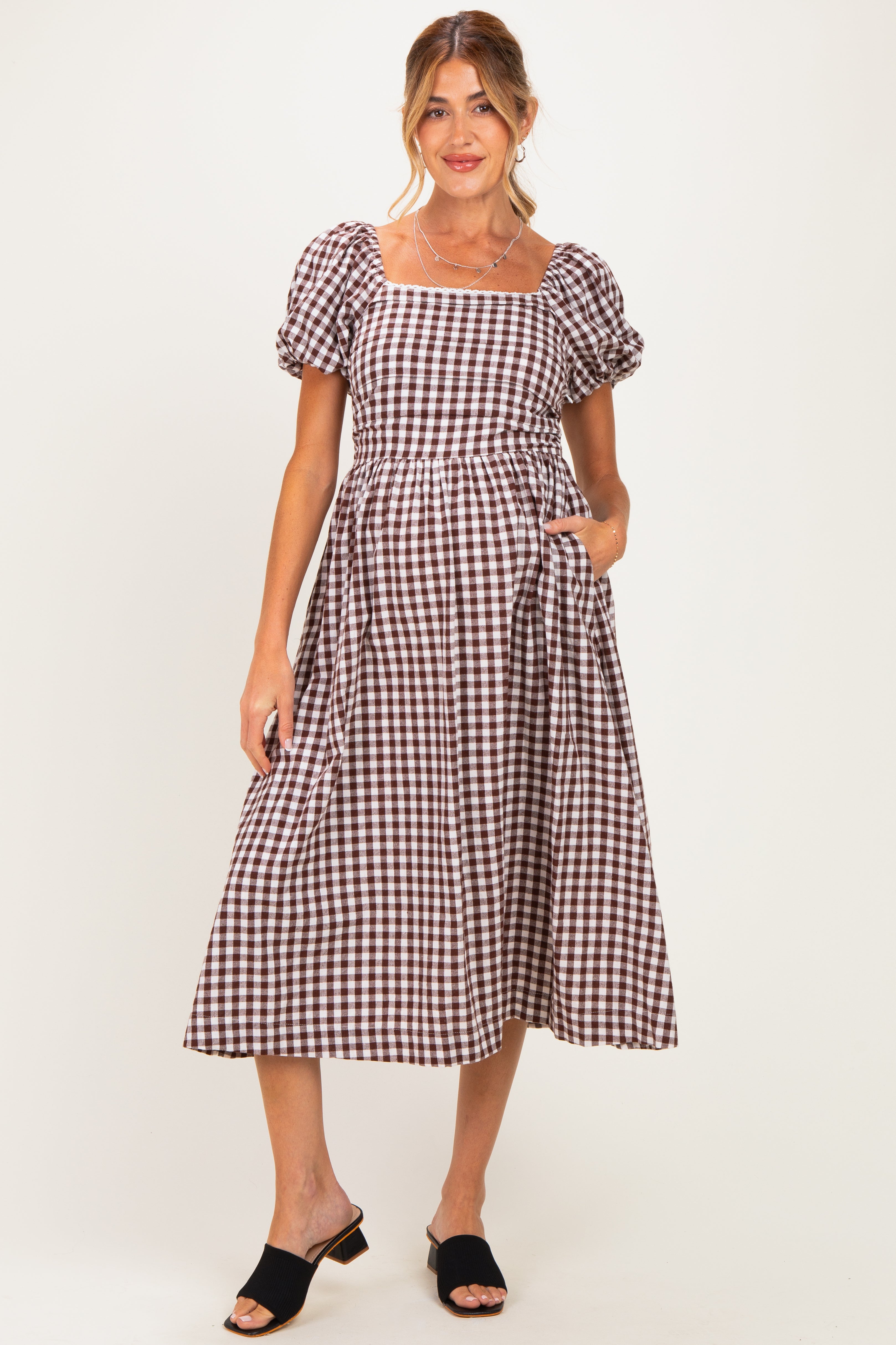 Umstands-Midikleid mit Vichy-Karo, Spitzenbesatz und Puffärmeln