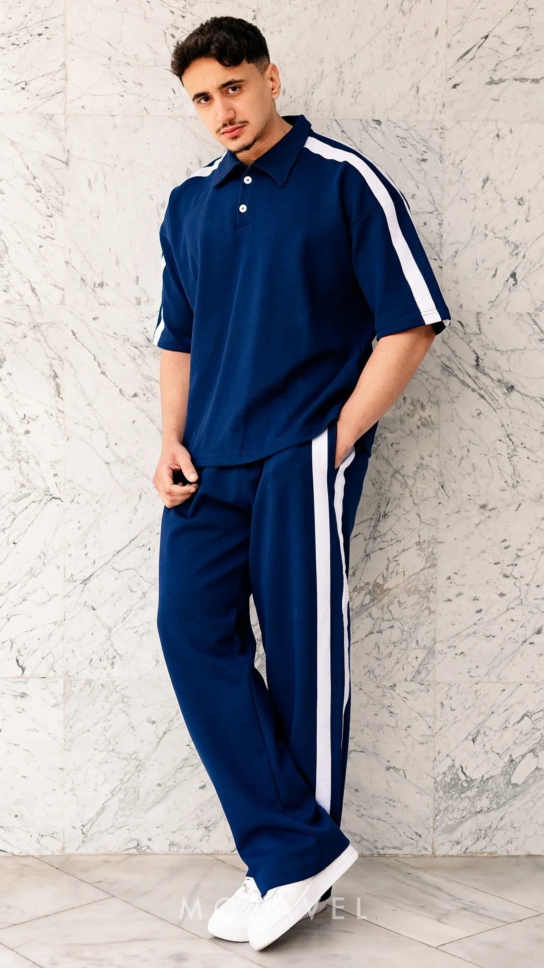 Herren Set „Lario“ – Poloshirt & Hose mit Streifen Marineblau