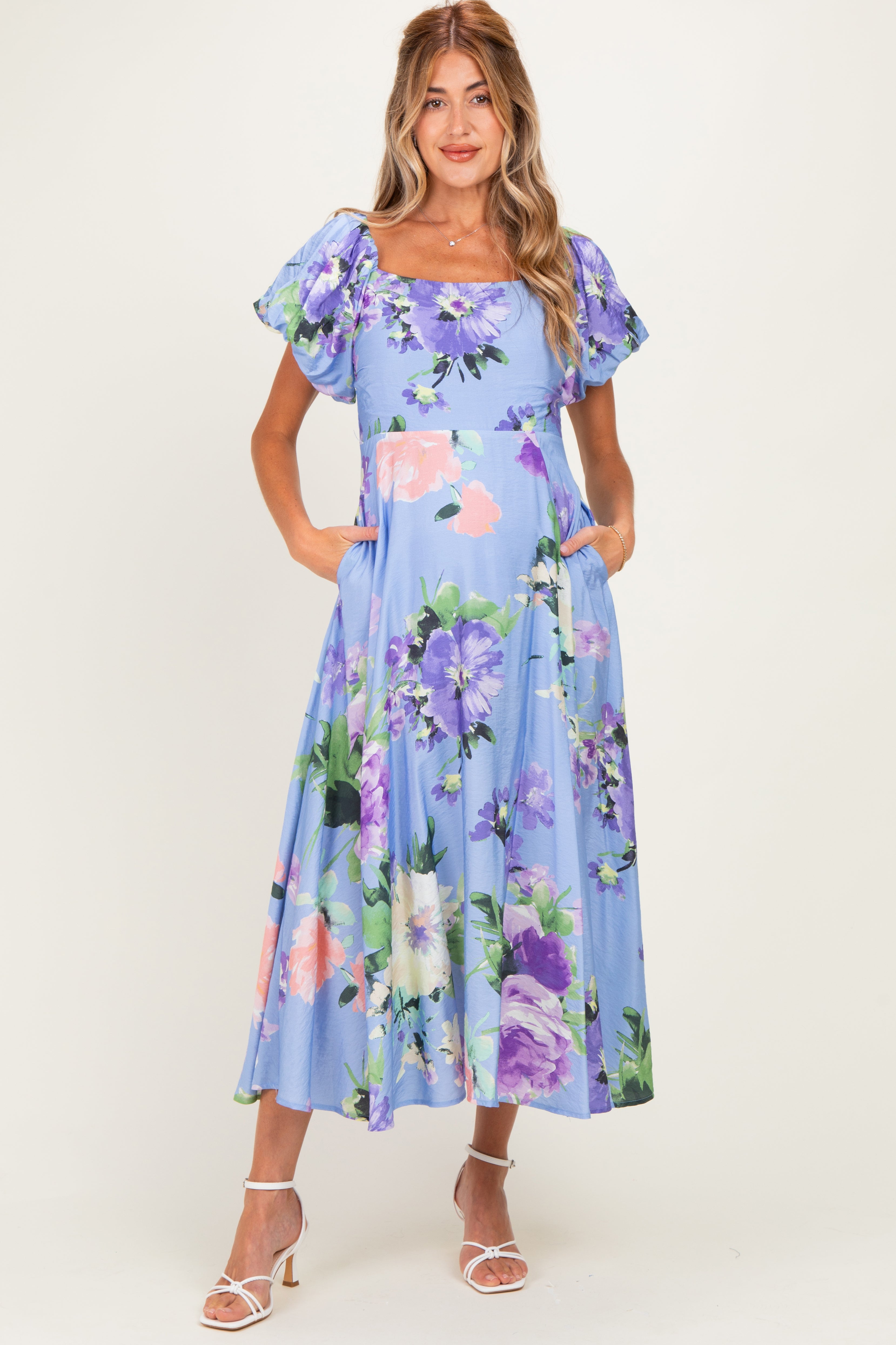 Blumen-Umstandsmidikleid mit Schulterfreiem Ausschnitt und Ballonärmeln