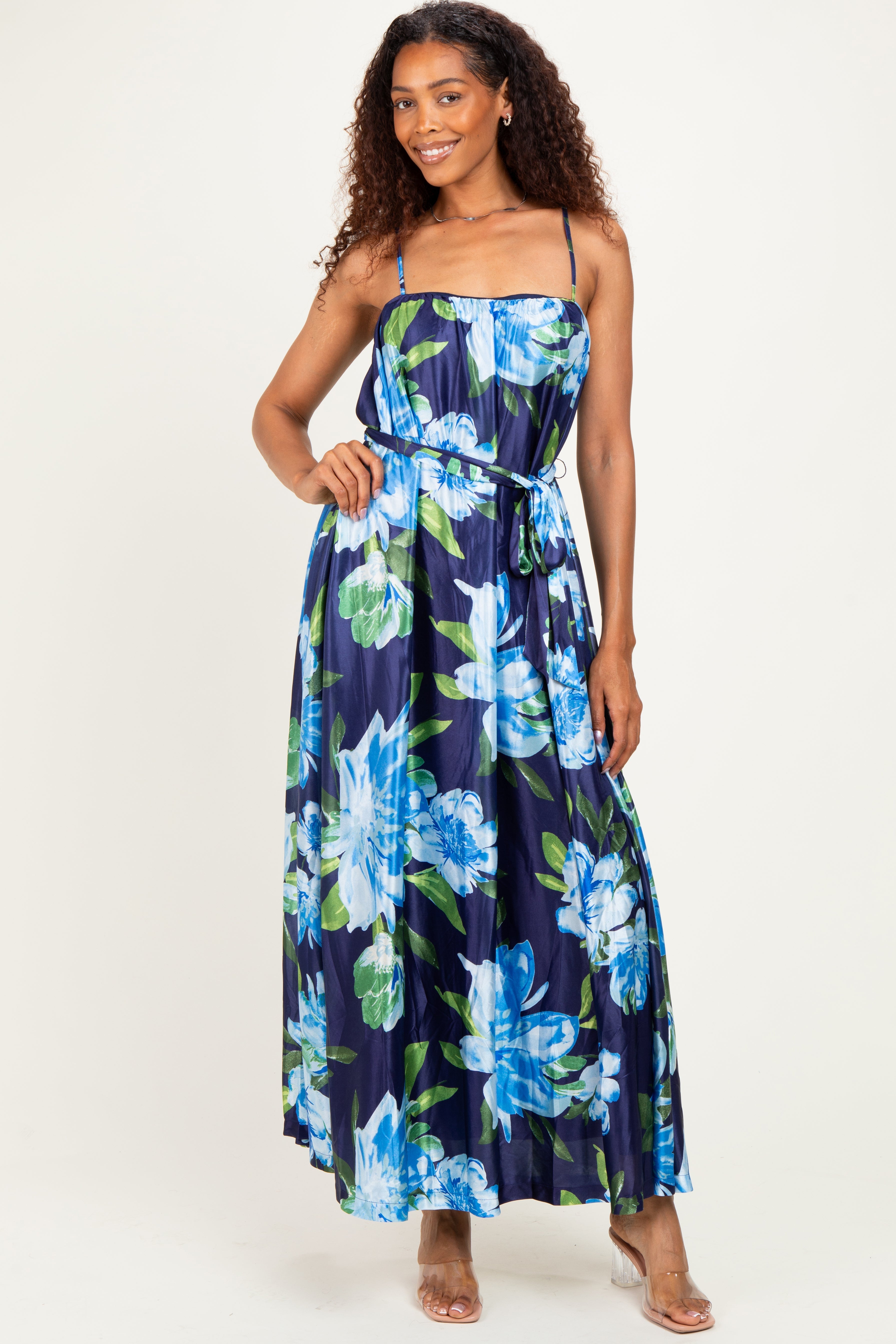 Geblümtes Umstands-Maxikleid mit Taillenband in Marineblau