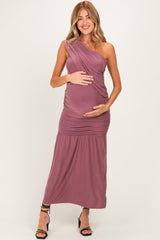 Gerafftes Umstands-Maxikleid mit One-Shoulder-Design