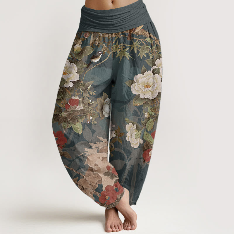 Damen-Haremshose aus reiner Baumwolle mit elastischer Taille und Pfingstrosen-Blumen-Blättern