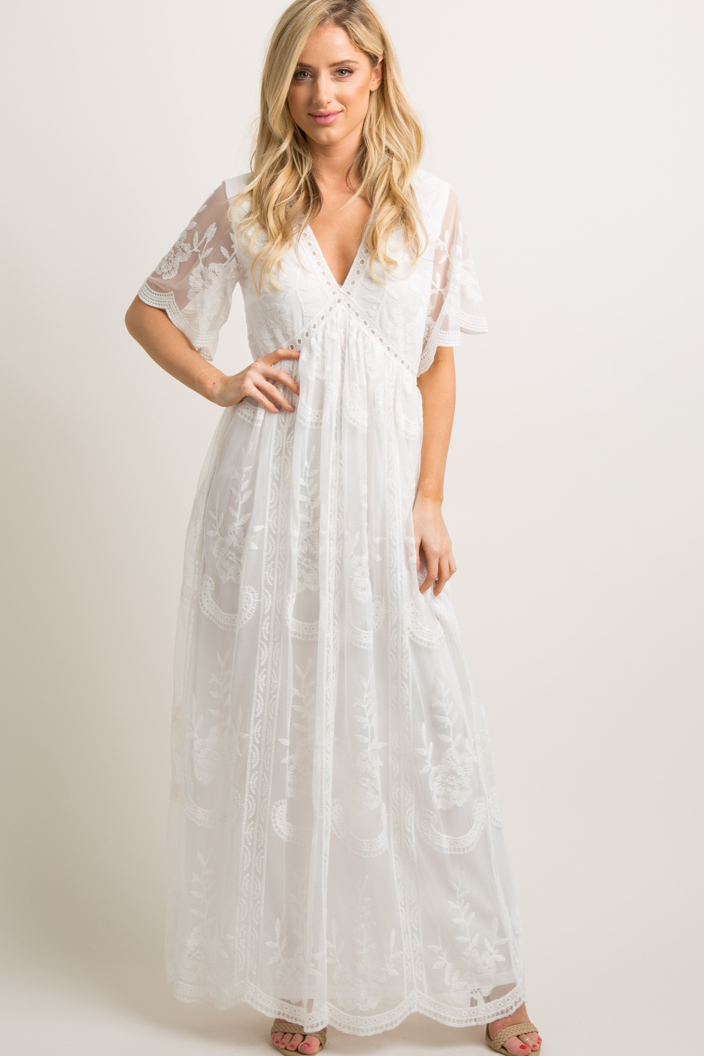 Umstands-Maxikleid mit Spitzen-Mesh-Überzug