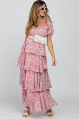 Umstandsmaxikleid mit Blumenmuster, eckigem Ausschnitt und Rüschenlagen in Rosa