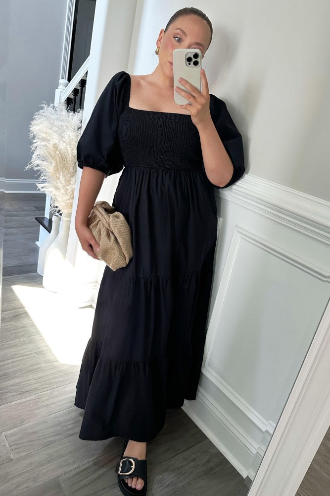 Umstandsmaxikleid mit Karree-Ausschnitt und Smok