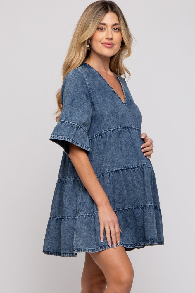 Umstandskleid in Stufenoptik mit Vintage-Waschung in Blau