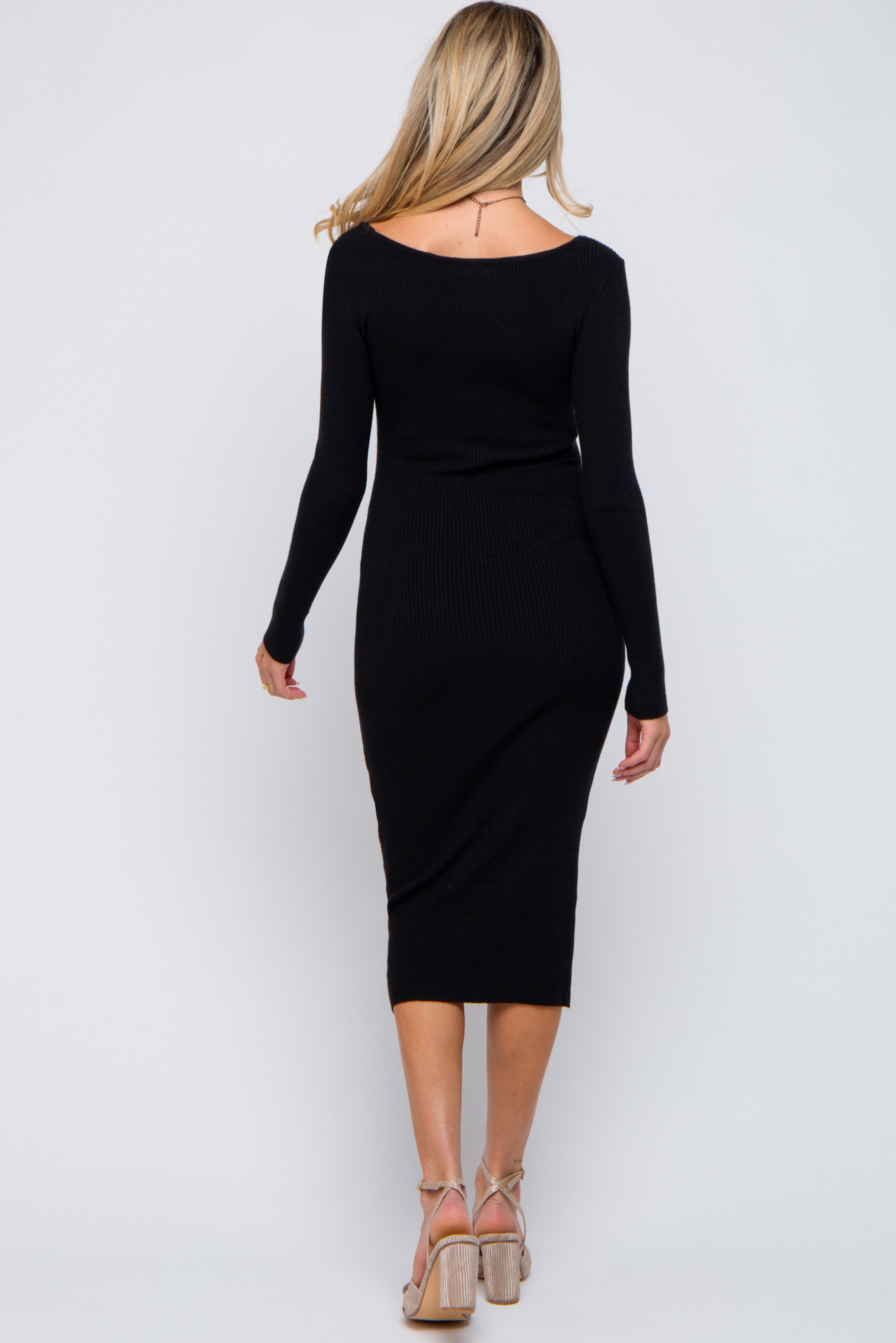 Geripptes Umstands-Midikleid mit langen Ärmeln in Schwarz