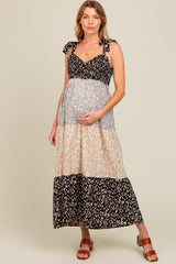 Florales Umstands-Maxikleid im Farbblock-Look mit Stufen und Schulterbändern