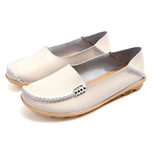 Bequeme Slipper für Damen aus Leder-Optik